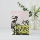 2人のビクトリア時代の人の女の子および子猫猫のお茶会のための茶 インビテーションポストカード (スタンド正面)