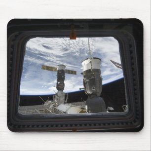 2人のロシア人の宇宙船 マウスパッド