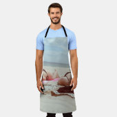 2人の女性にボトルを広げる茶色のガラス エプロン (着用した状態)