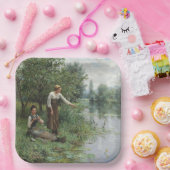 2人の女性魚釣りオンザグラスバイザリバー ペーパープレート (パーティー)