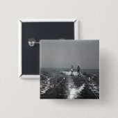 2人の水上スキー 缶バッジ (正面&裏面)