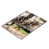 2人の馬チームの混合メディアコラージュ ノートブック (左側)