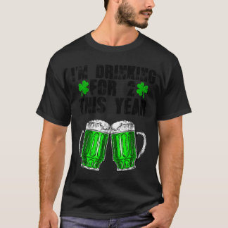 2人飲んでる 新パパ ビール好き セントパトリックデー Tシャツ