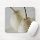 2個のナシのクローズアップ マウスパッド (マウス)