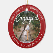 2写真初めてのクリスマス婚約した赤と白 セラミックオーナメント (左)