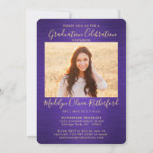 2写真卒業スクリプトつや消し紫と金ゴールド 招待状 (裏面)