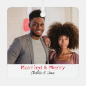 2写真結婚したとメリー初めてのクリスマス結婚した メタルオーナメント (正面)