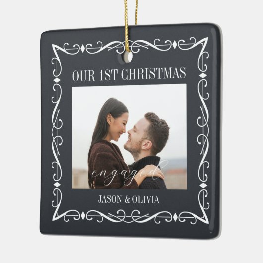 2写真飾り枠初めてのクリスマス 婚約した セラミックオーナメント (左)