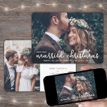 2写真Newlyweds 1stクリスマス結婚したホワイト文字 シーズンカード<br><div class="desc">新しいミスターとして楽しい休日の願いを送る。ミセス！新祝婚と共有の二つのあなたのお気に入りの写真の結婚2つスタイリッシュの写真"Our First Christmas"のホリデーカードと結婚。このテンプレート上のすべての文字シンプルは、と、メリメリーリー結婚した、幸福の休日、季節のごあいさつ結婚した、新年の応援などの文言を含むようにパーソナライズするである。メッセージを変更または削除して、の結婚お客様と感謝していのクリスマスカードを組み合わせて使用する。(写真配置のヒント：Zazzleのウェブサイトにアップロードする前に、画像を正確に中央に配置する簡単の方法)。 ミニマモダンリストの白黒デザインは、トレンディー手書きスタイルスクリプトタイポグラフィオーバーレイと2枚の写真を搭載している。家族や友人は、このカードをエレガント表示すカスタマイズるのが好き。応援の後は楽しげに！</div>