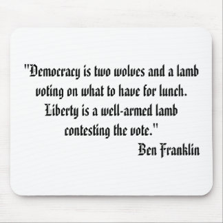 2匹のオオカミおよび子ヒツジの引用文のマウスパッド マウスパッド