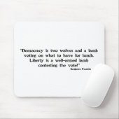 2匹のオオカミおよび子ヒツジ マウスパッド (マウス)