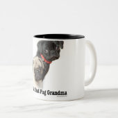 2匹のパグ ツートーンマグカップ (正面右)