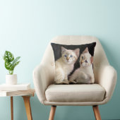 2匹のメコン川のBobtail虎猫ポイント子ネコ クッション (椅子)