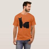 2匹の大きい黒猫 Tシャツ (正面フル)