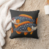 2匹の斑点のある魚 クッション (ブランケット)