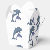 2匹の熱帯性イルカがお互いに飛び跳ねる フェイバーボックス (オープン)