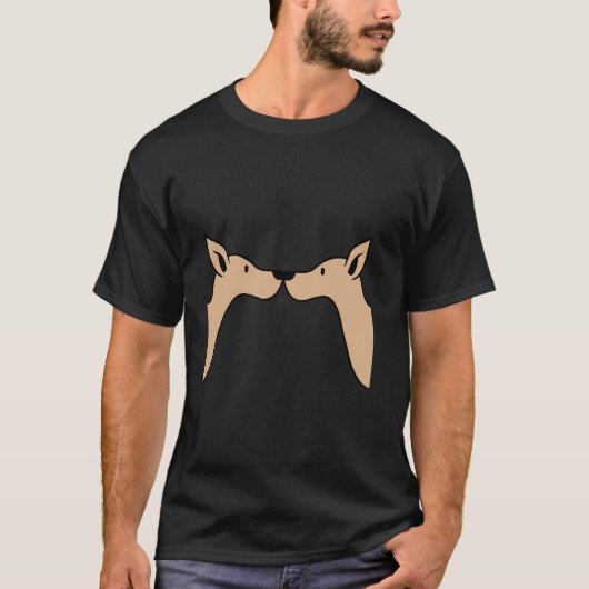 2匹の犬の鼻が触れるチームの仲間 クールで楽しい Tシャツ (正面)