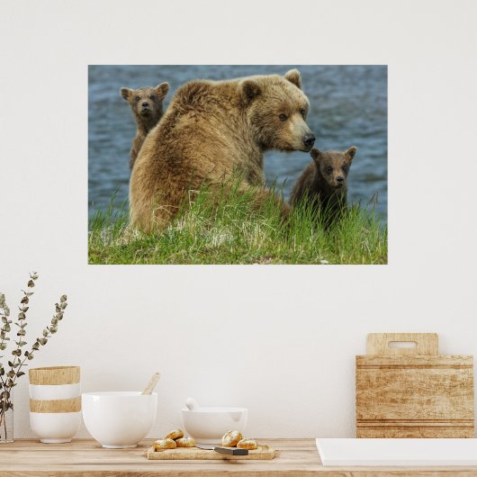 2匹の茶色のクマの子と母の付き合い ポスター (キッチン)
