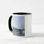 2号海峡を渡るマッキナック橋 マグカップ (正面左)