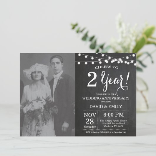 2周年結婚記念日のチョークボード写真 招待状 (スタンド正面)