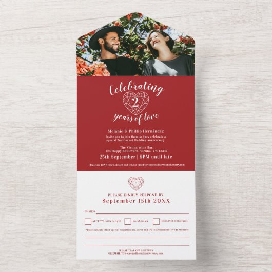 2周年記念のガーネットレッド 出欠連絡の写真 オールインワン招待状 (内側)