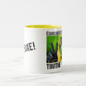 2味方されるフリンジのボーダーデザイン- ツートーンマグカップ (中央)