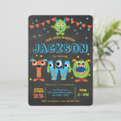 2回目の誕生日かわいい小さなモンスターパーティーの黒板 招待状 (スタンド正面)