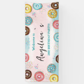 2回目の誕生日のバナー「ようこそ」。 横断幕 (縦)