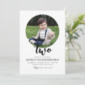 2回目の誕生日フォトシンプル写真モダン 招待状 (スタンド正面)