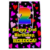 2回目の誕生日:愛するハートパターン、虹# 2 ミディアムペーパーバッグ (裏面)