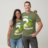 2回目の誕生日Tシャツ恐竜レックス2歳 Tシャツ (ユニセックス)