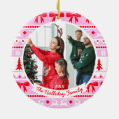2家族の写真クリスマスセーターピンク&レッド セラミックオーナメント (裏面)