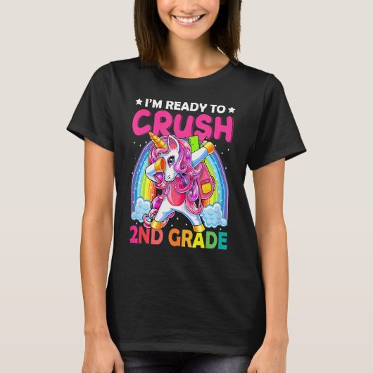 2年生のダビング・ユニコーンを押し戻す準備ができている Tシャツ (正面)