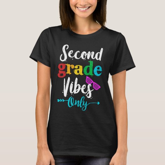 2年生のVibesのみスクールキッズおもしろい分隊 Tシャツ (正面)