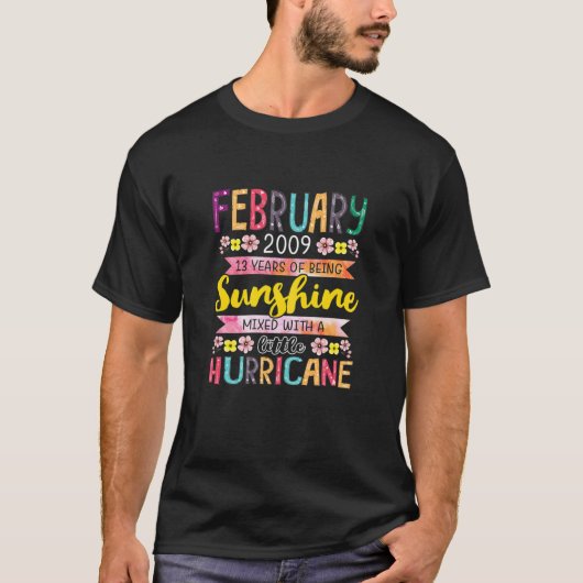 2月女子13歳オールド誕生日素晴らしシン Tシャツ (正面)
