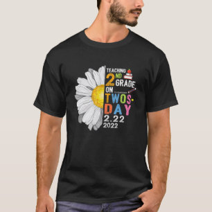 2月教え22日2-22-22 2月22日 Tシャツ