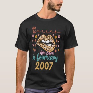 2月16誕生日このクイーンは生まれ2月だった Tシャツ