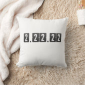 2月2日火曜日2-22-22算数先生投稿 クッション (ブランケット)