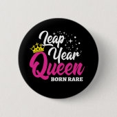 2月29日閏年クイーンリープデイ誕生日生まれレア 缶バッジ (正面)
