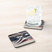 2本のボラードに結ばれるロープ コースター (右側)