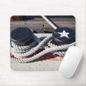2本のボラードに結ばれるロープ マウスパッド (マウス)