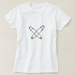 2本の交差させた銀製の安全ピン Tシャツ
