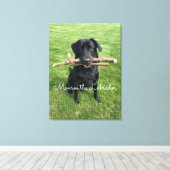 2本の棒を持つブラックラボ犬の写真と名前 キャンバスプリント (インサイチュ (ウッドフロア))