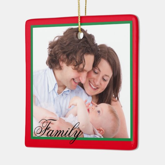 2枚のパーソナライズされたフォトファミリークリスマス セラミックオーナメント (左)