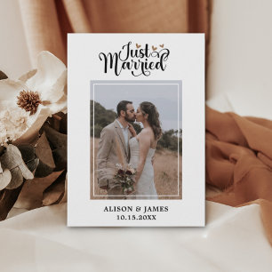 2枚の写真が入るモダンスクリプトのハート型Just Married ウェディング 案内状