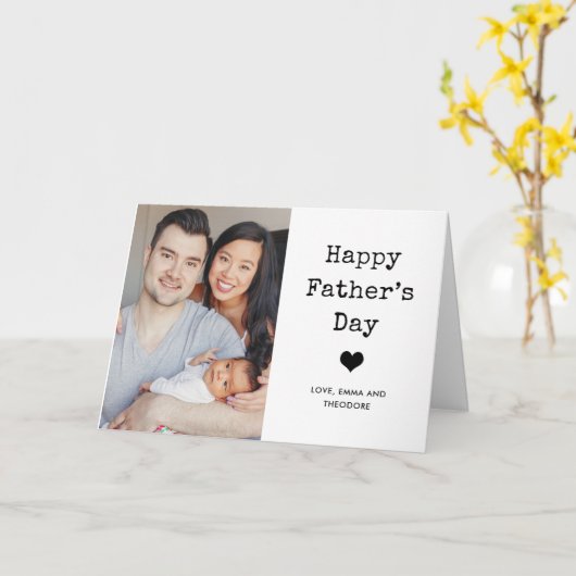 2枚の写真とタイプライター文字 |お父様の日 カード (黄色い花)
