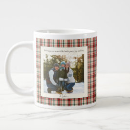 2枚の写真とモノグラム入りレトログリーンレッドチェック柄クリスマスマグ ジャンボコーヒーマグカップ