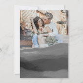 2枚の写真と白黒抽象芸術の重ね結婚合わせ セーブザデート (裏面)