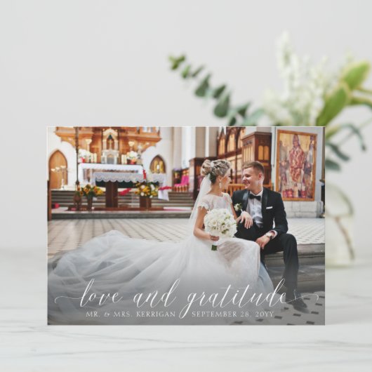 2枚の写真エレガント白のスクリプ結婚トに感謝 サンキューカード (スタンド正面)