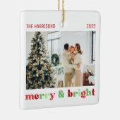 2枚の写真メリーと明るい家族のクリスマスカラー セラミックオーナメント (右)
